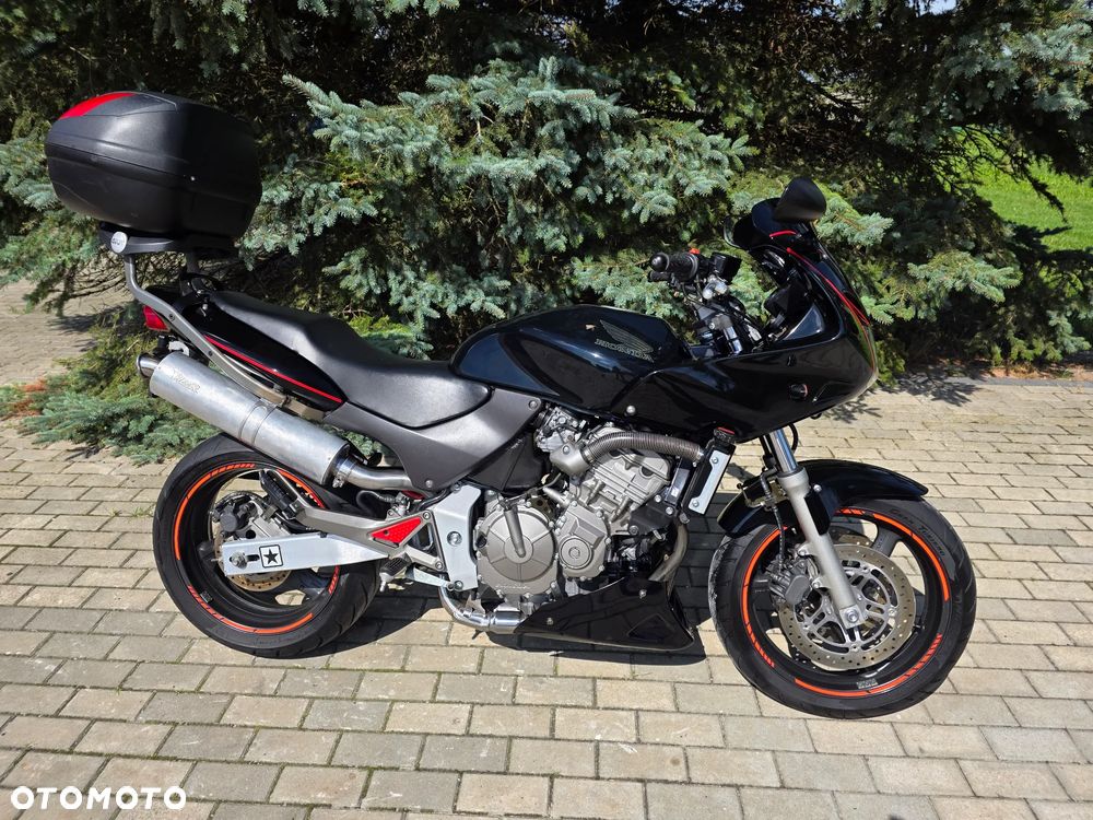 Honda Hornet - 5