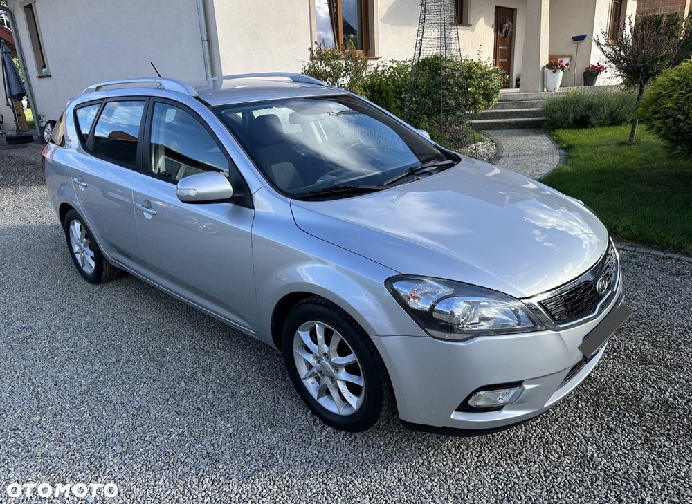 Kia Ceed 1.6 Comfort - 10