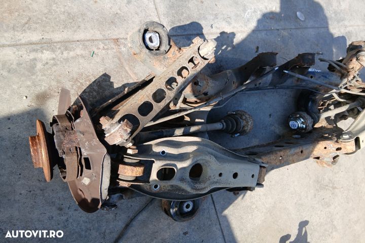 Punte spate BMW Seria 3 E90 [facelift] [2008 - 2013] Sedan 320d AT (1 - 2