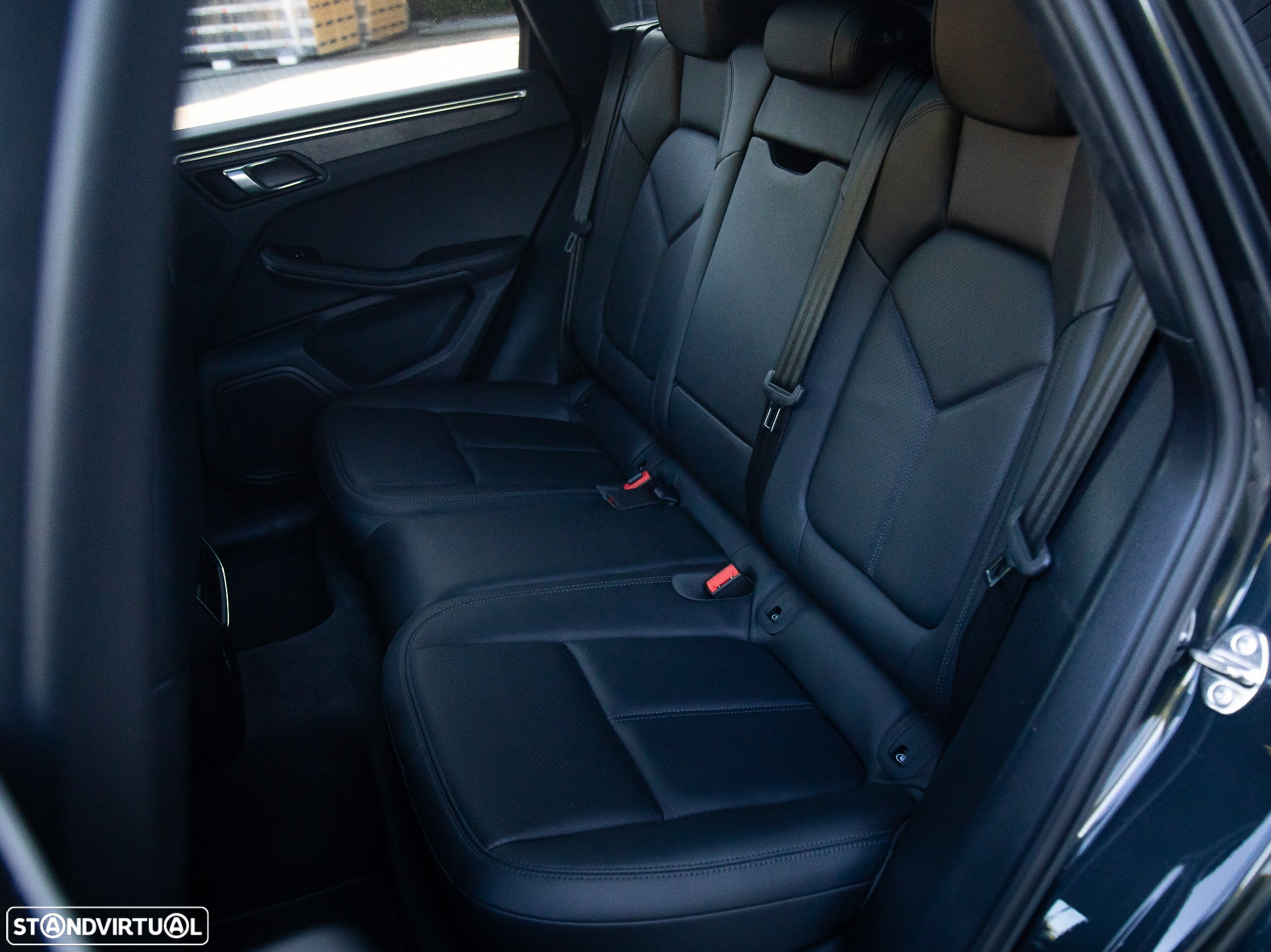 Porsche Macan Standard - 22