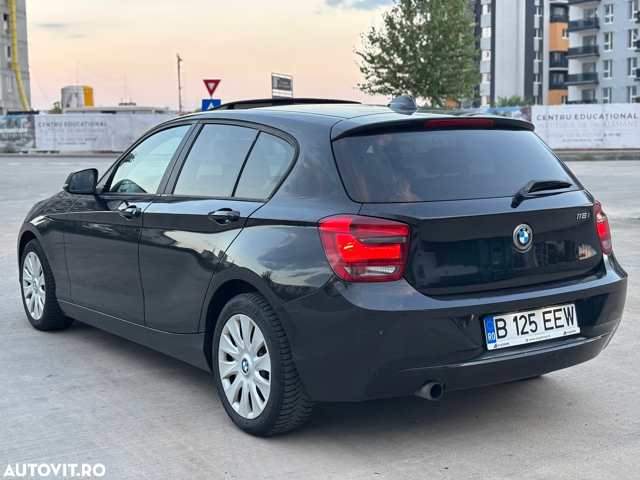 BMW Seria 1 116i Sport Line - 4
