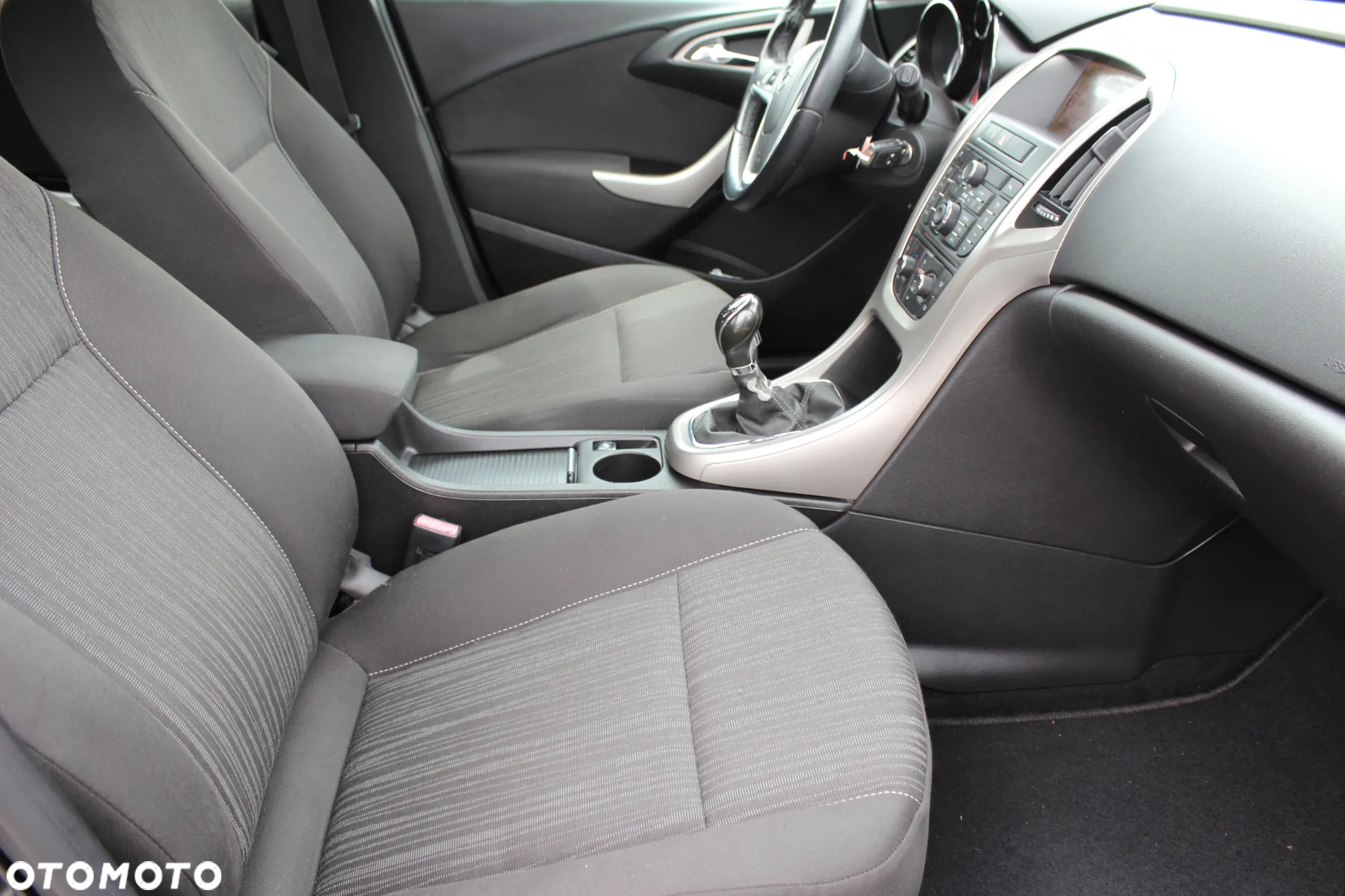 Opel Astra 1.6 NAVI - 6