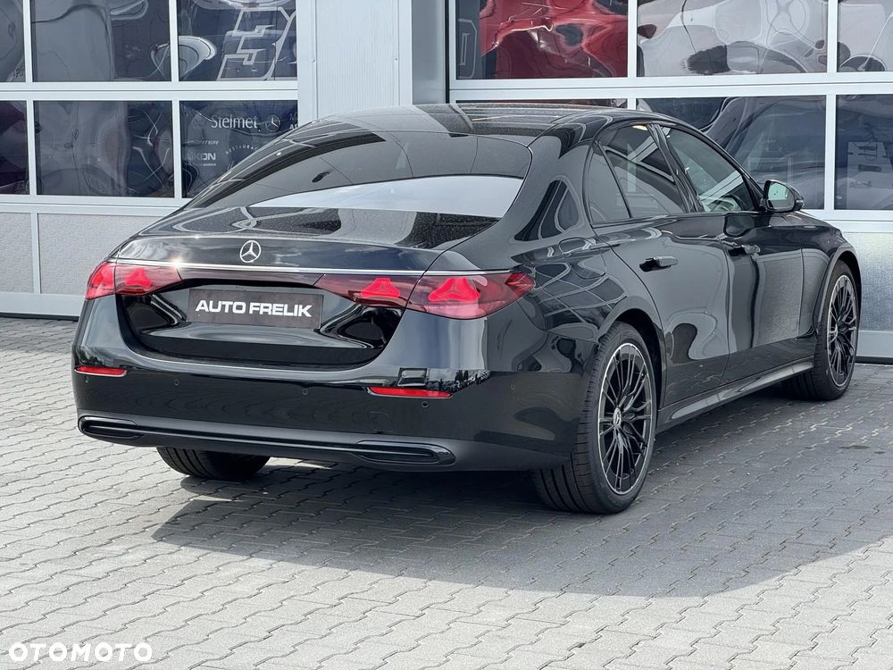 Mercedes-Benz Klasa E 200 d 9G-TRONIC AVANTGARDE Line NIGHT Edition - 10