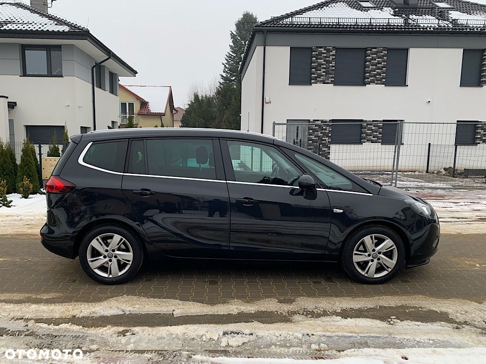 Opel Zafira - 17