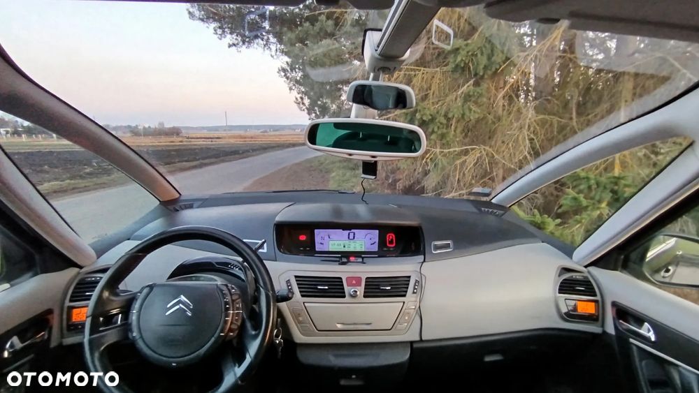 Citroën C4 Grand Picasso - 18