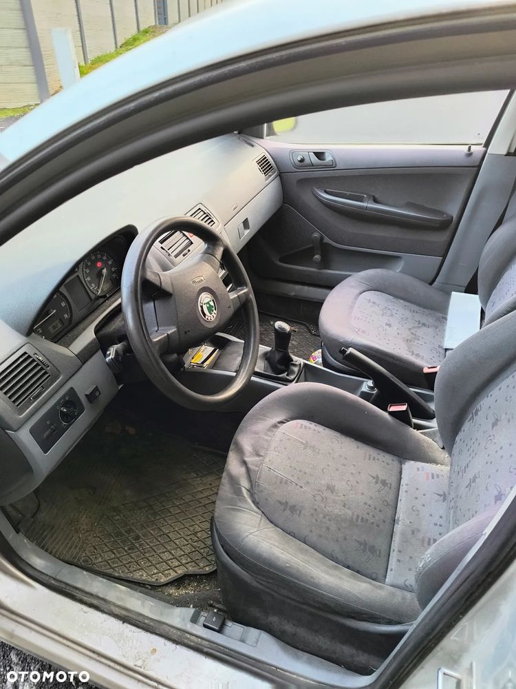 Skoda Fabia 1.4 Fresh - 8