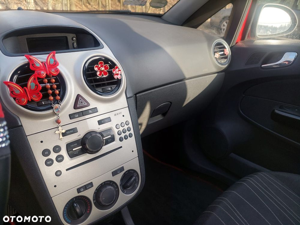 Opel Corsa - 9