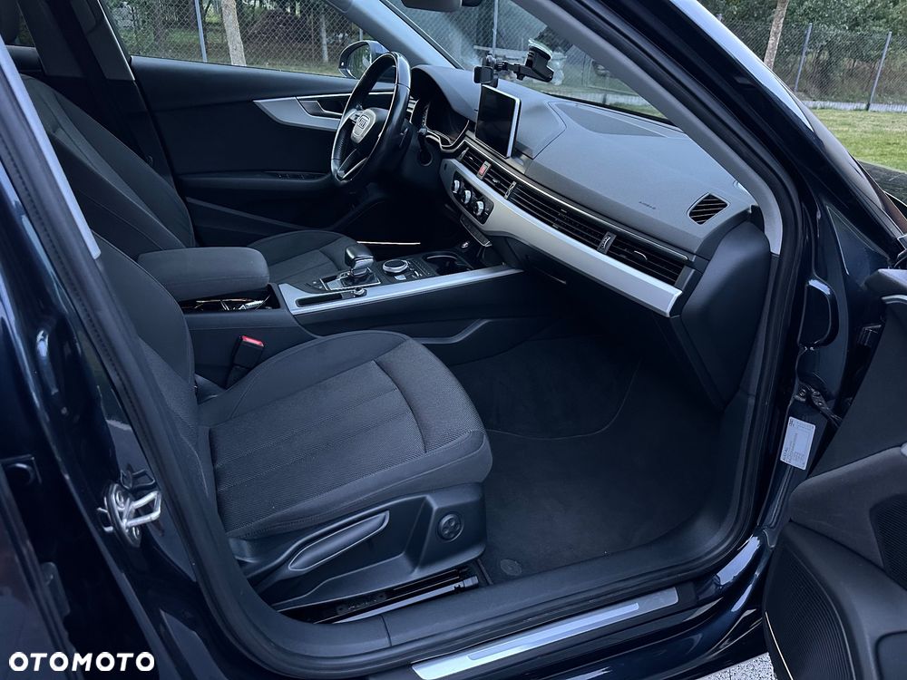 Audi A4 Avant 2.0 TDI S tronic - 7