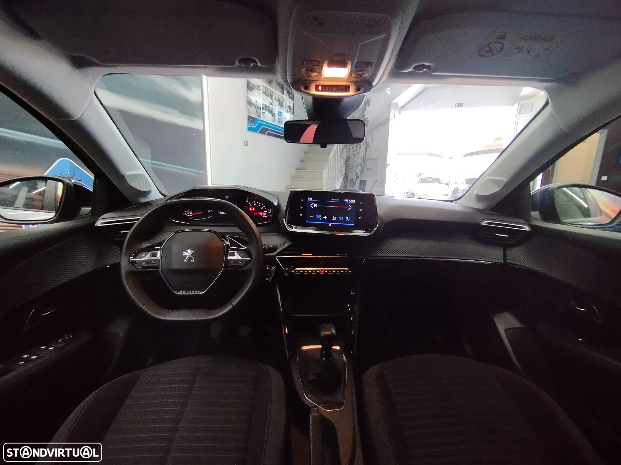 Peugeot 208 1.2 PureTech Active Pack - 14