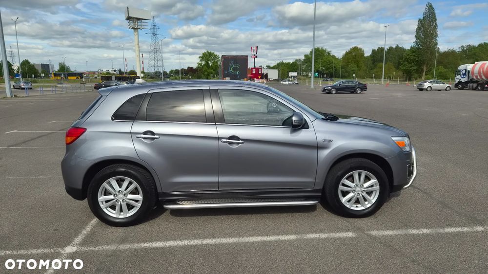 Mitsubishi ASX - 5