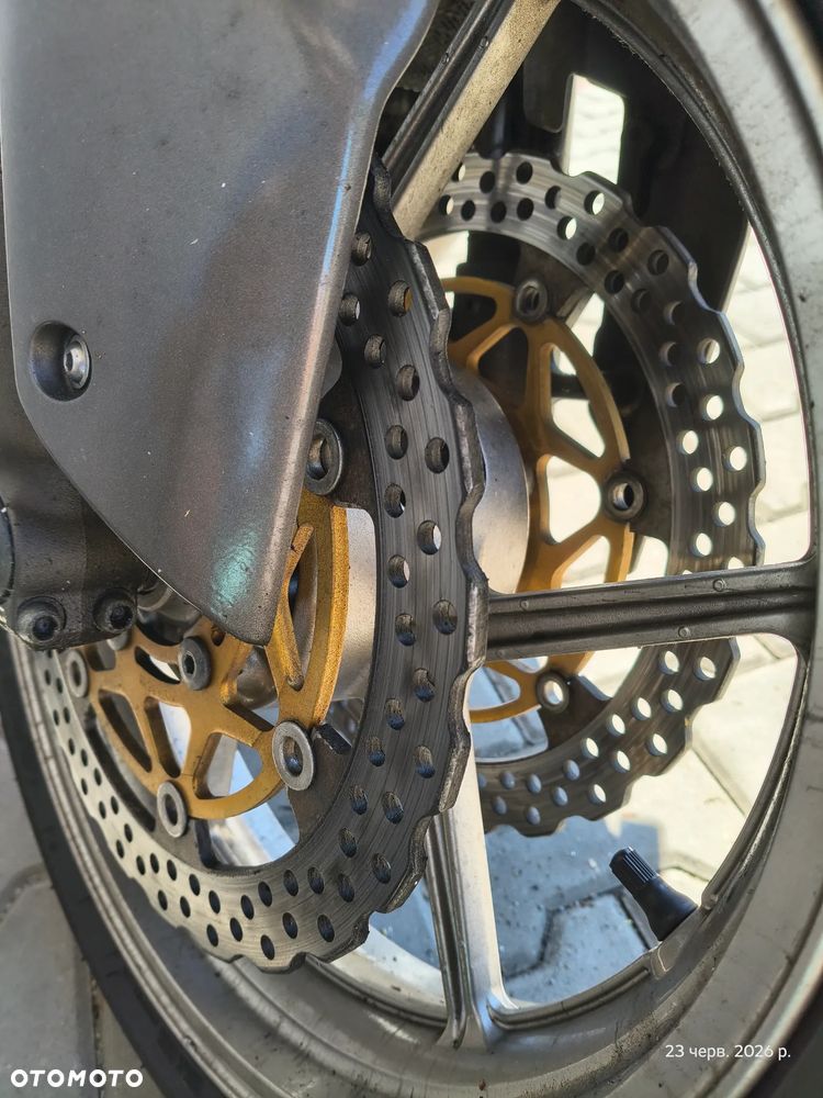 Kawasaki ZXR - 4