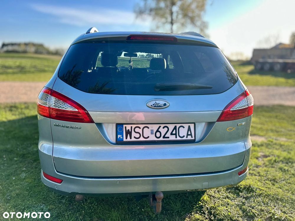 Ford Mondeo 2.0 TDCi Titanium - 14