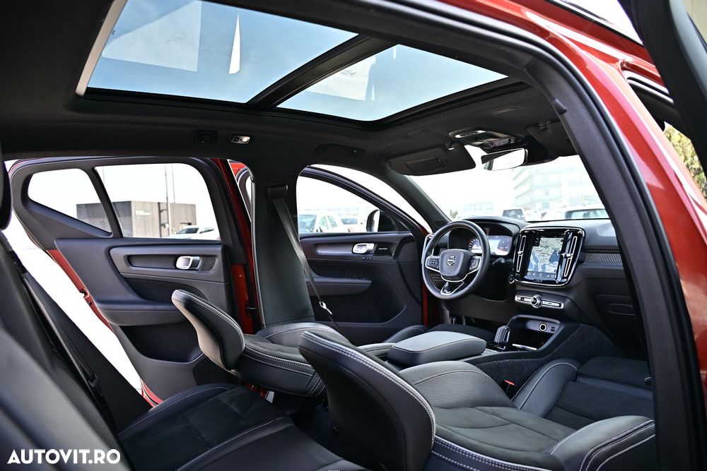 Volvo XC 40 D4 AWD Geartronic R-Design - 4