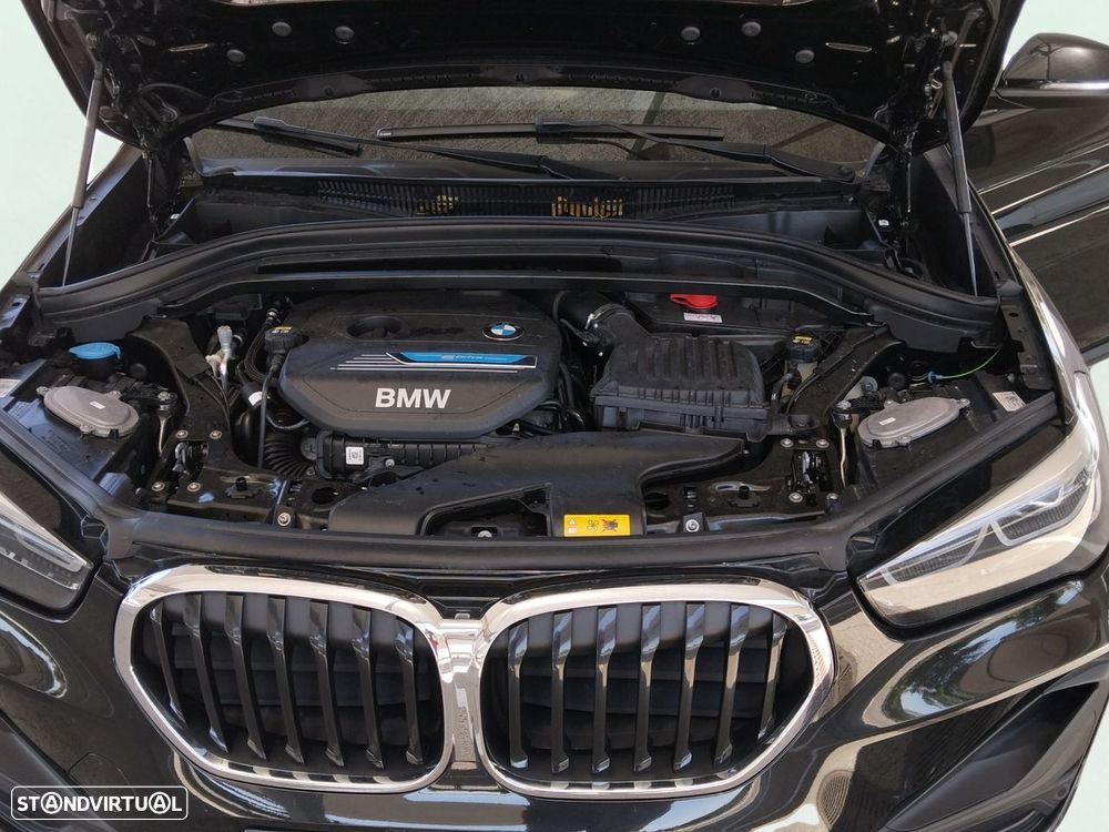 BMW X1 25 e xDrive Corporate Edition - 15