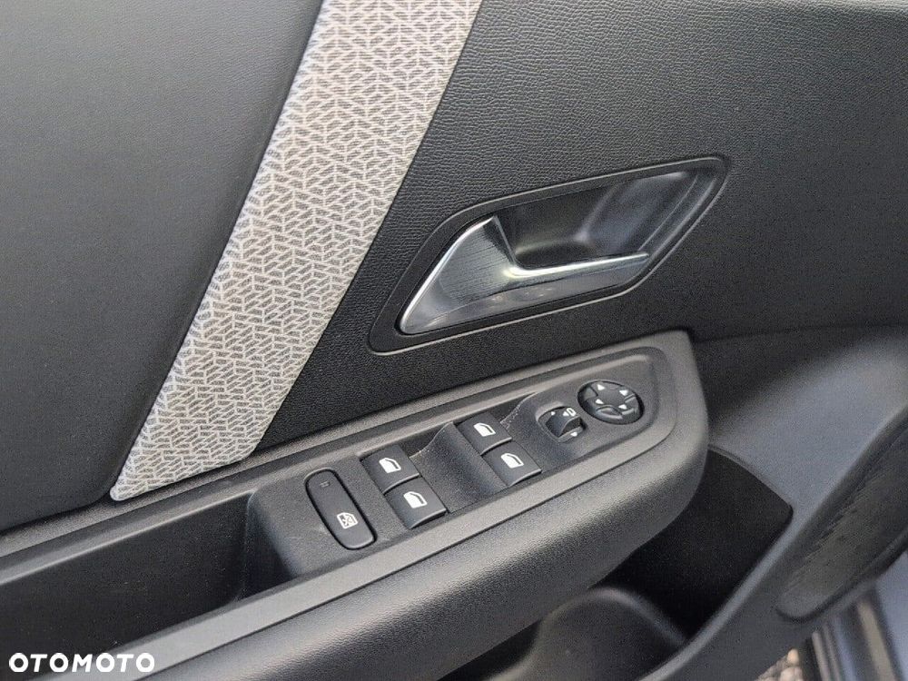 Citroën C4X 1.2 PureTech Plus S&S EAT8 - 13