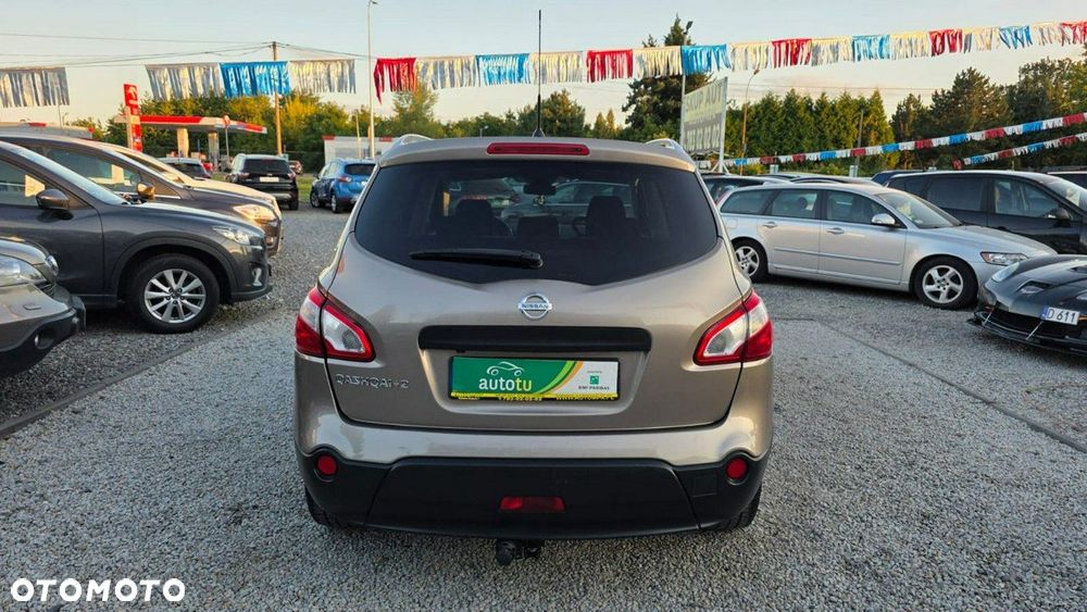 Nissan Qashqai+2 - 30