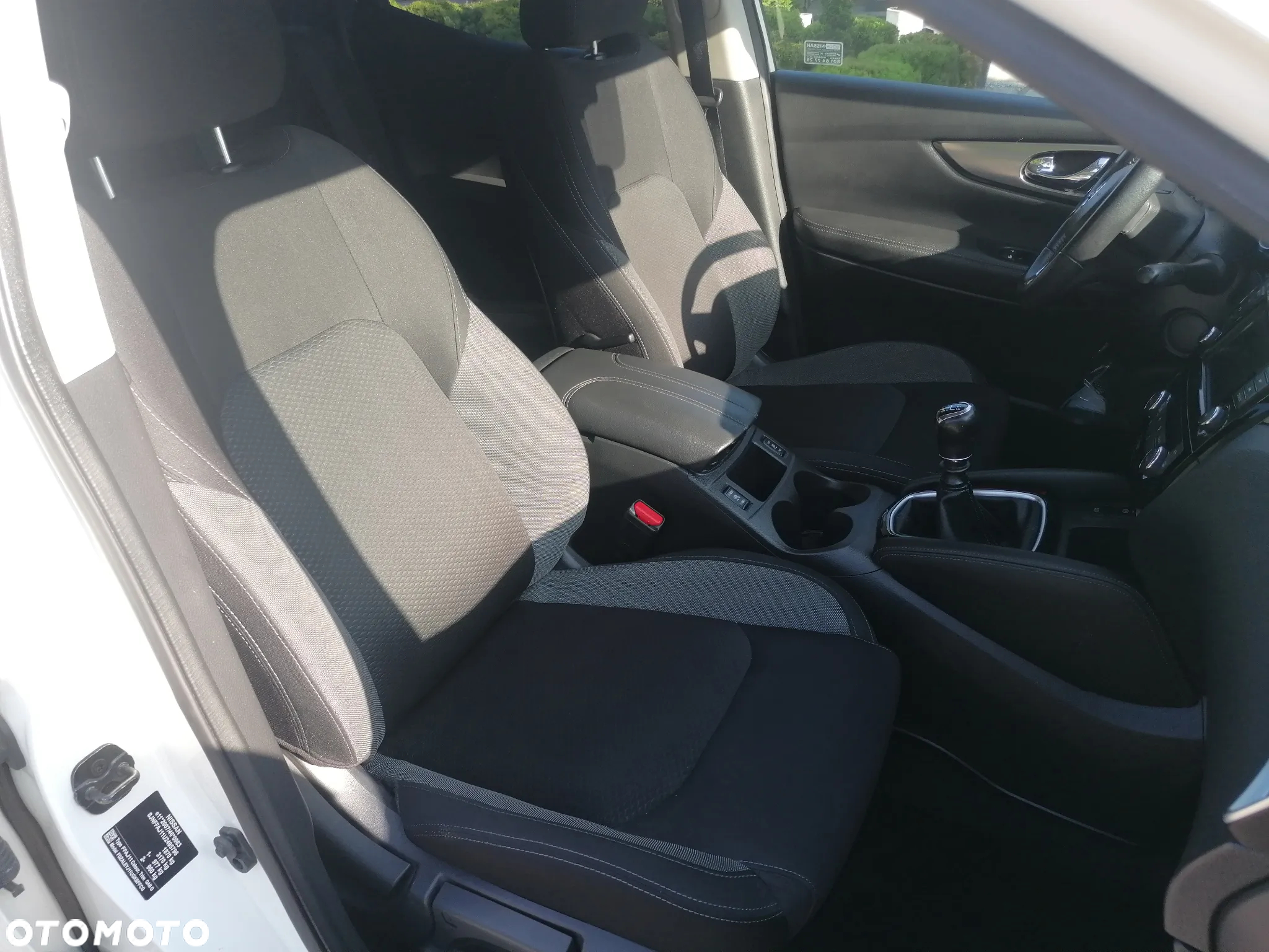 Nissan Qashqai+2 - 17
