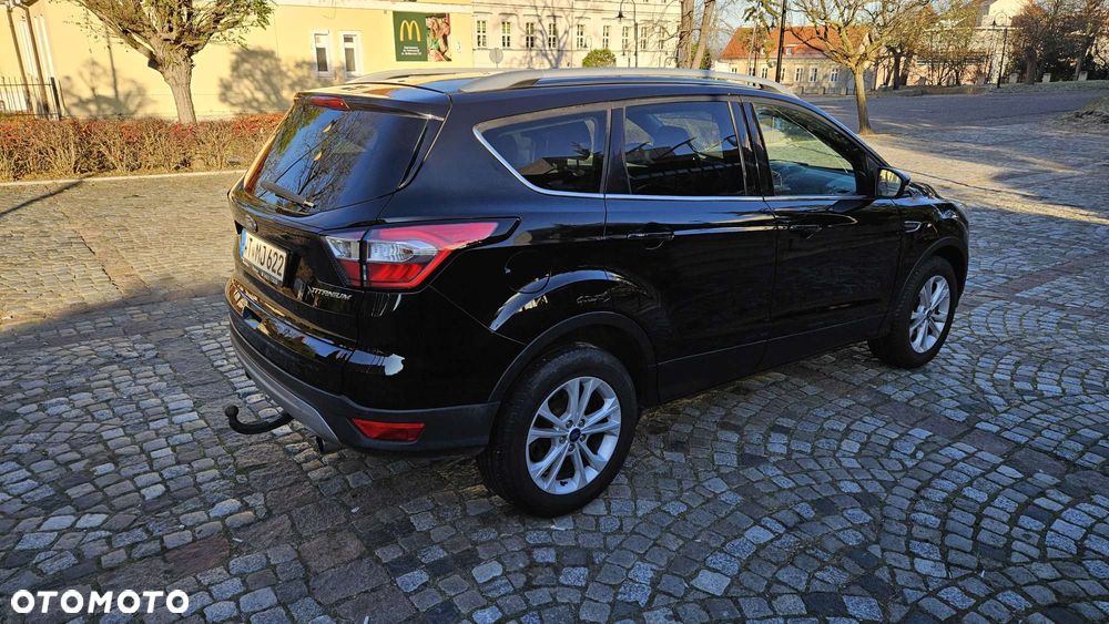 Ford Kuga 1.5 EcoBoost 2x4 Titanium - 8