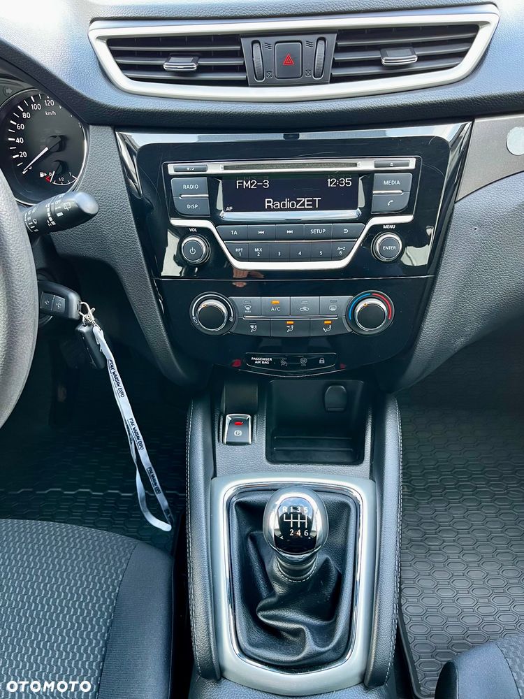 Nissan Qashqai 1.2 DIG-T Visia EU6 - 16