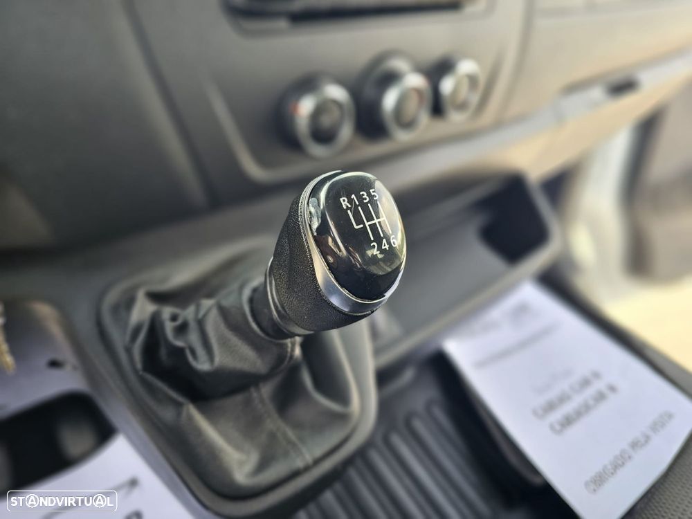 Renault Master 2.3 dCi L2 3.5T RD Cx.Aluminio Basc.Traseira - 17