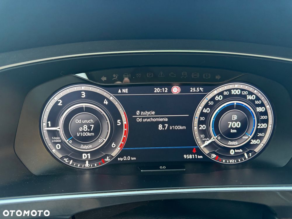 Volkswagen Tiguan - 10
