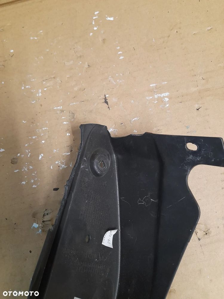 TRIUMPH SPEED TRIPLE 1050 osłona chłodnicy owiewka - 6