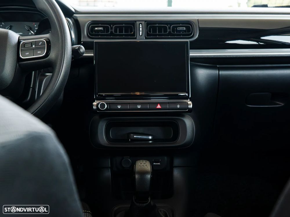 Citroën C3 1.2 PureTech Shine - 19