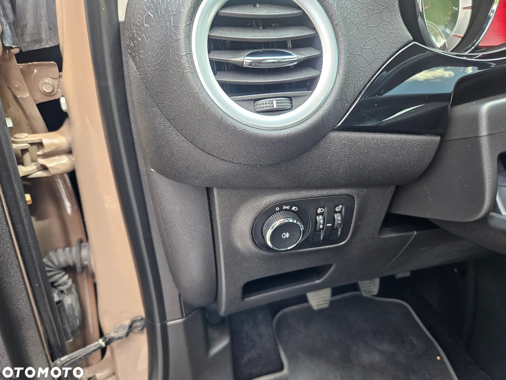 Opel Adam 1.2 Black Jack - 17