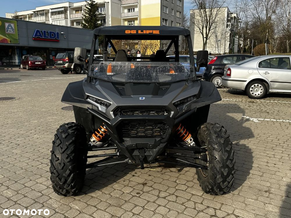 Polaris RZR