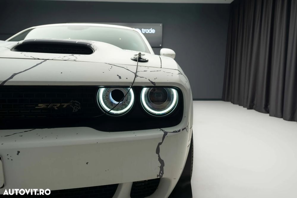 Dodge Challenger Automatik SRT Hellcat - 15