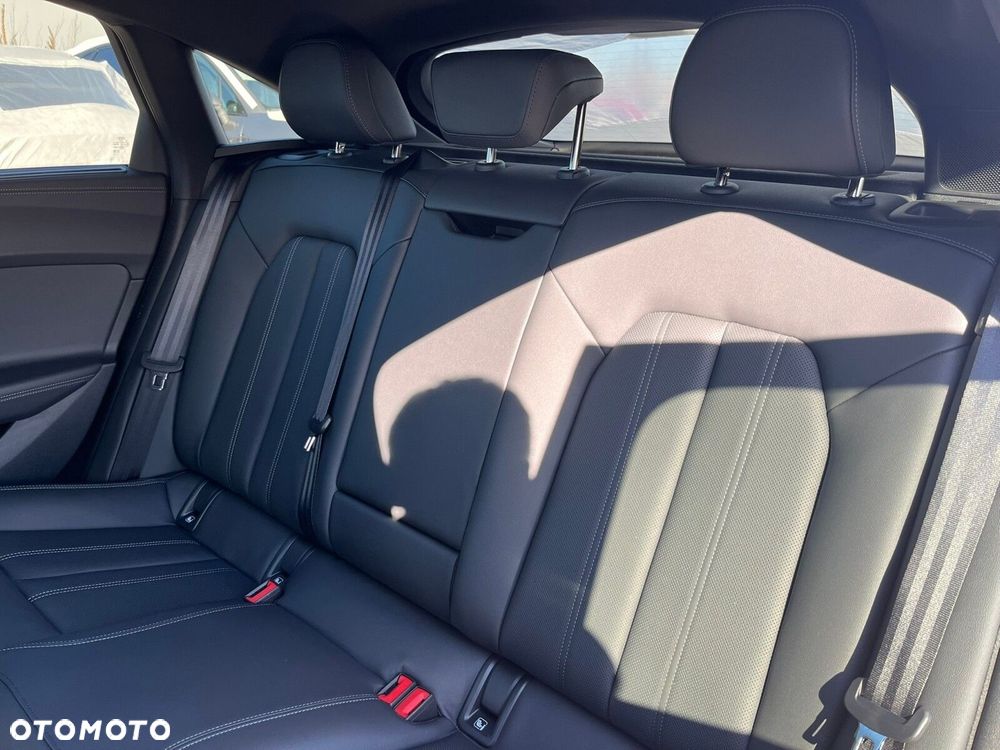 Audi A5 Limousine - 14