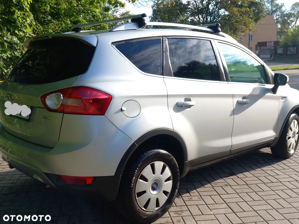 Ford Kuga 2.0 TDCi 2x4 Trend - 9