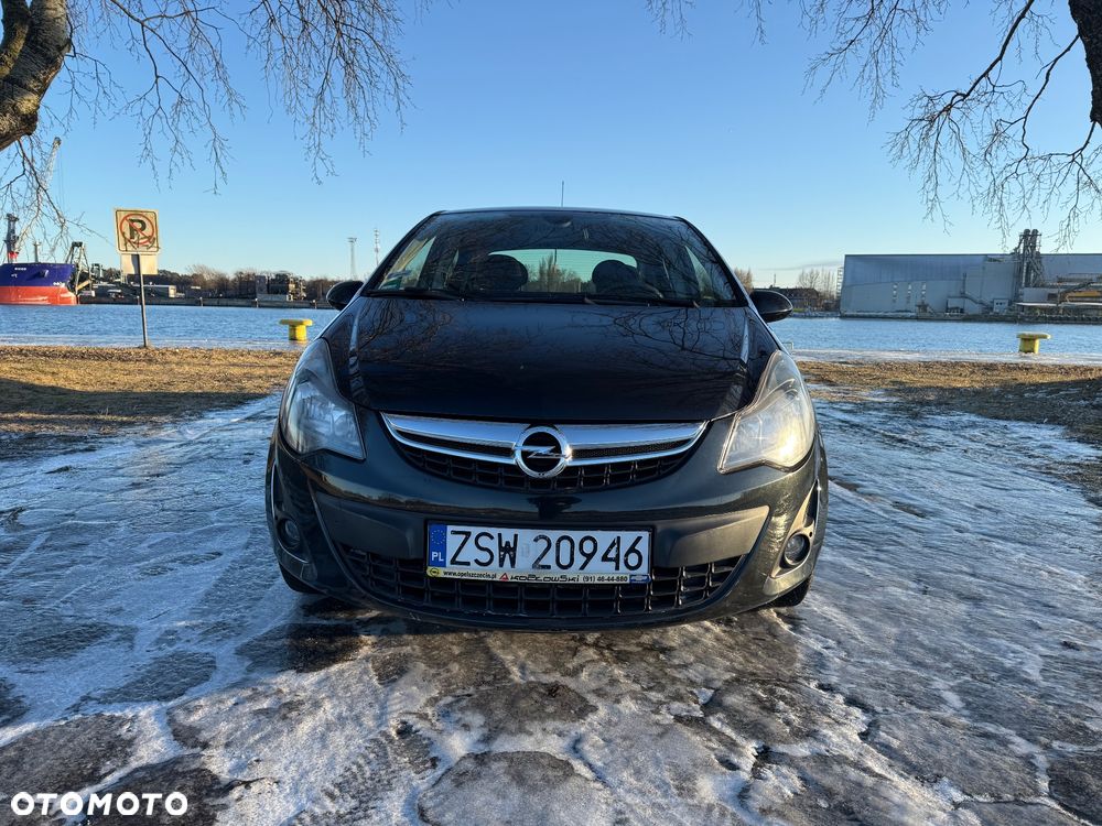 Opel Corsa 1.4 16V Color Edition - 8