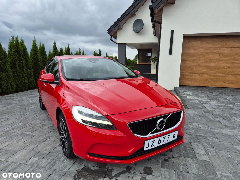 Volvo V40 T2 Drive-E Momentum - 25