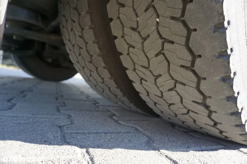 MAN TGL 8.190 4X2 BL WINDA 1000 kg * 280 000 KM * 2019 - 11
