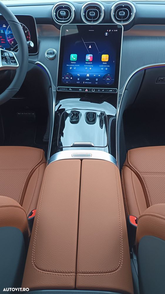 Mercedes-Benz GLC - 14