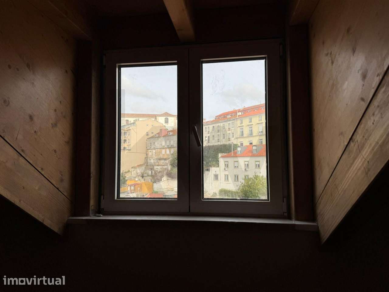 Apartamento T1 na Costa do Castelo, centro histórico de Lisboa - Grande imagem: 5/15