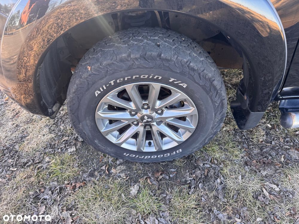 Mitsubishi L200 Pick Up 4x4 Autm Double Cab Intro Edition III - 18