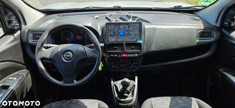 Opel Combo - 14