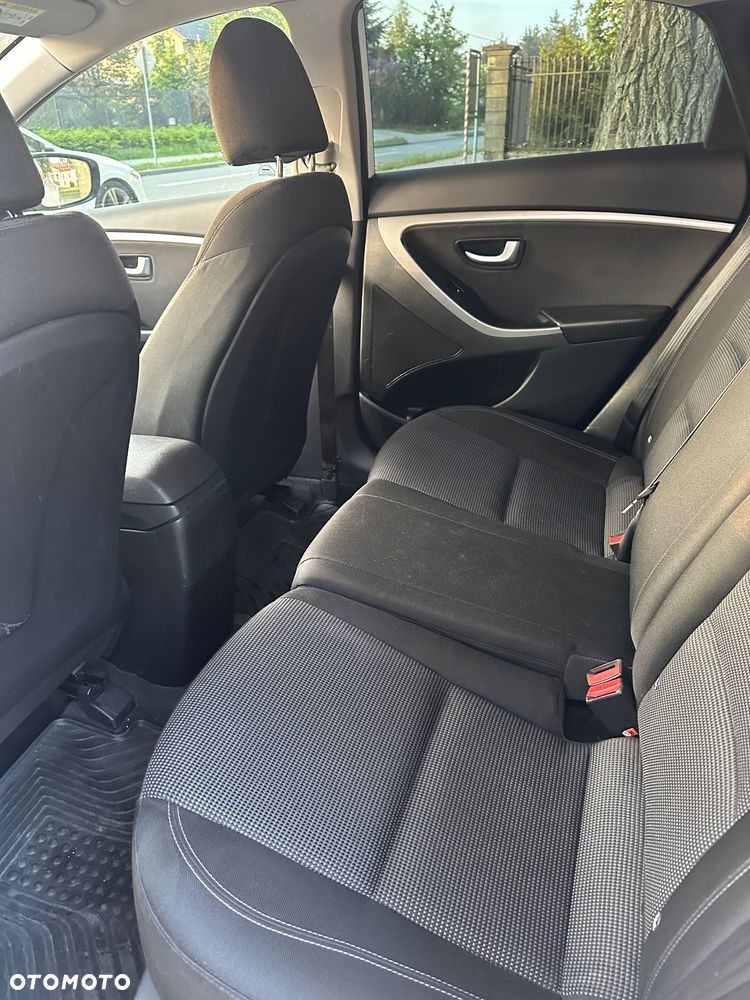 Hyundai i30 1.6 CRDi Comfort - 9