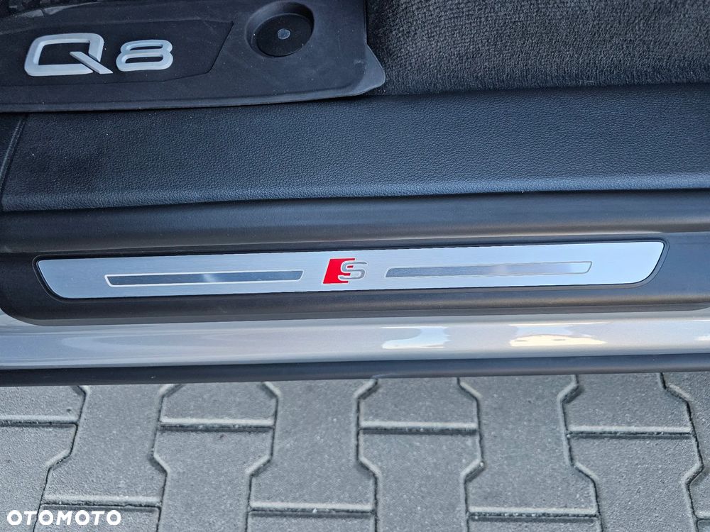 Audi Q8 SUV TDI quattro 210 kW tiptronic - 32