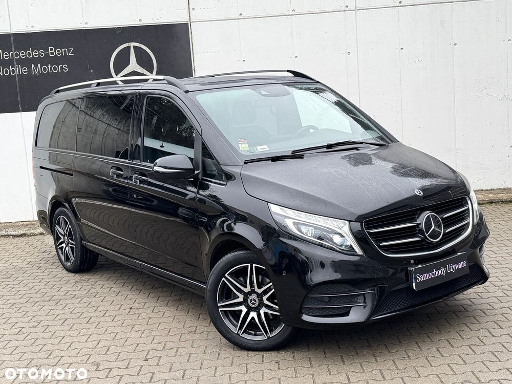 Mercedes-Benz Klasa V - 2