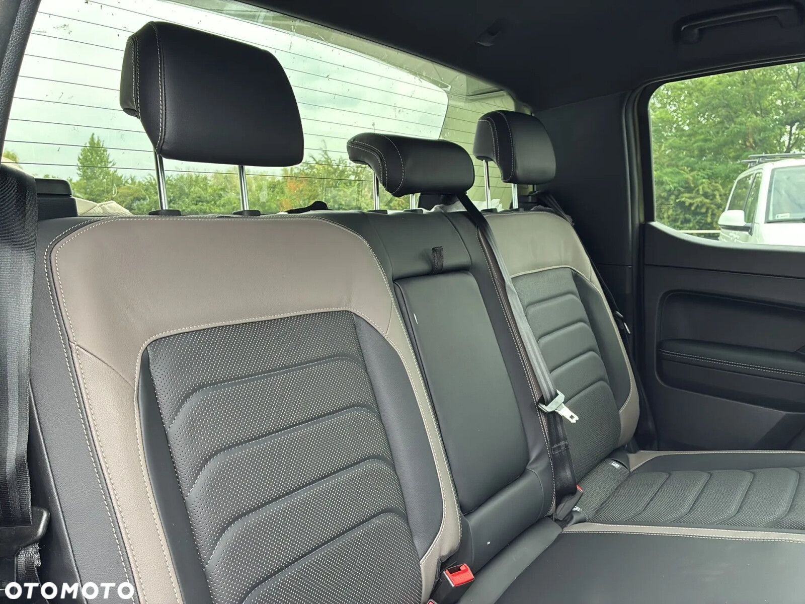 Volkswagen Amarok 3.0 V6 TDI 4Mot Aventura - 15
