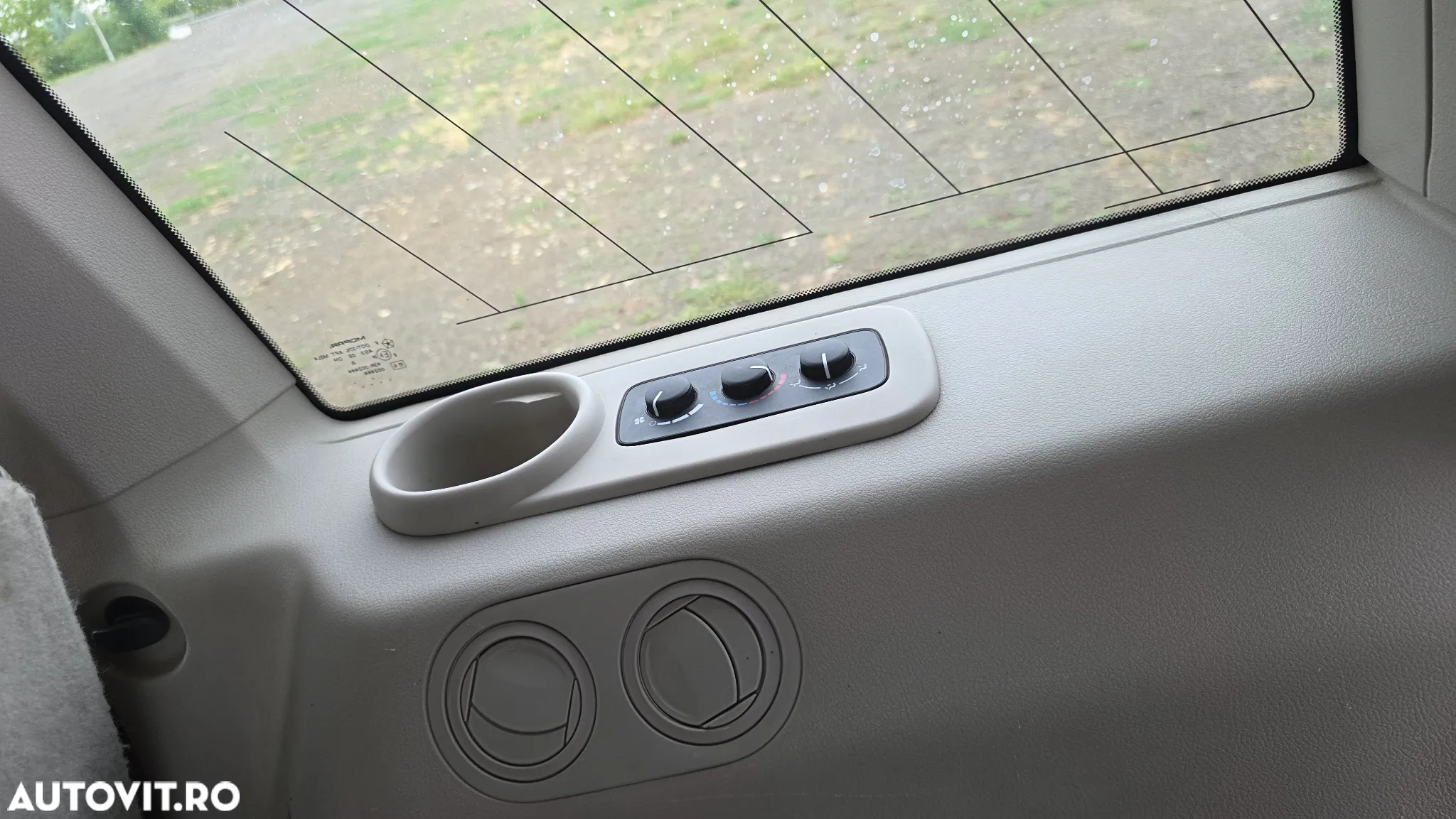 Jeep Commander 3.0 CRD DPF Automatik Limited - 13