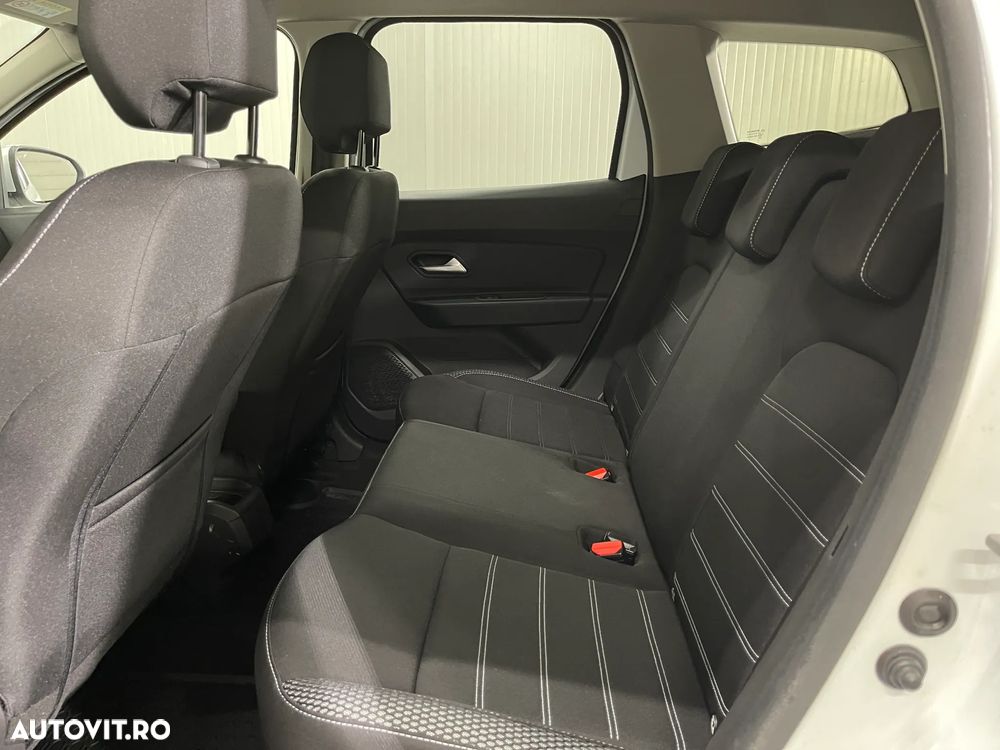 Dacia Duster 1.6 SCe Prestige jante 17" - 11