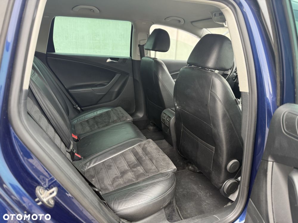 Volkswagen Passat - 8