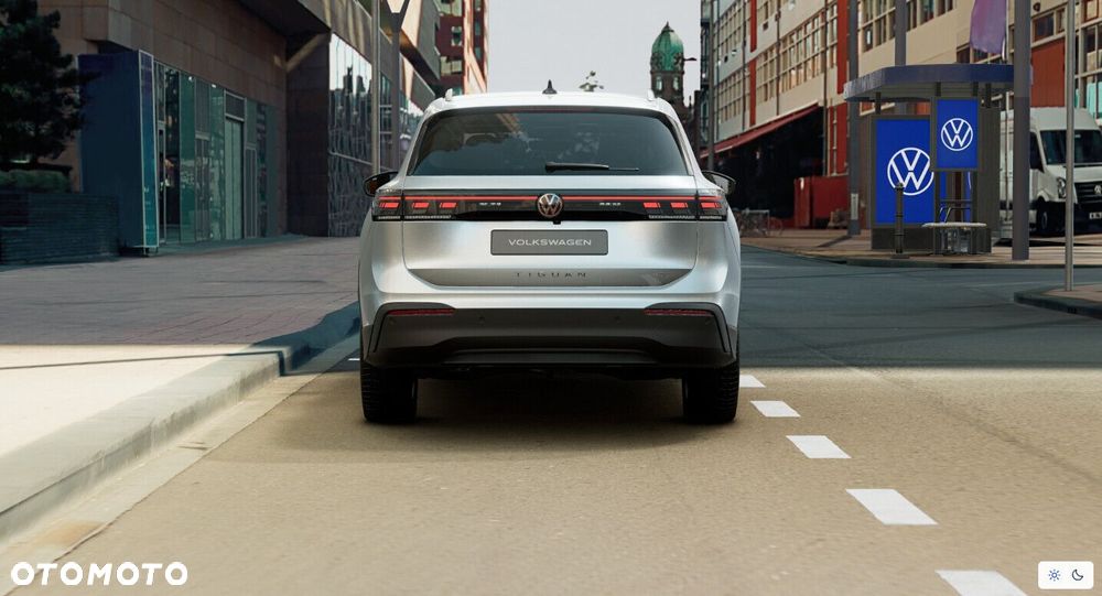 Volkswagen Tiguan - 14