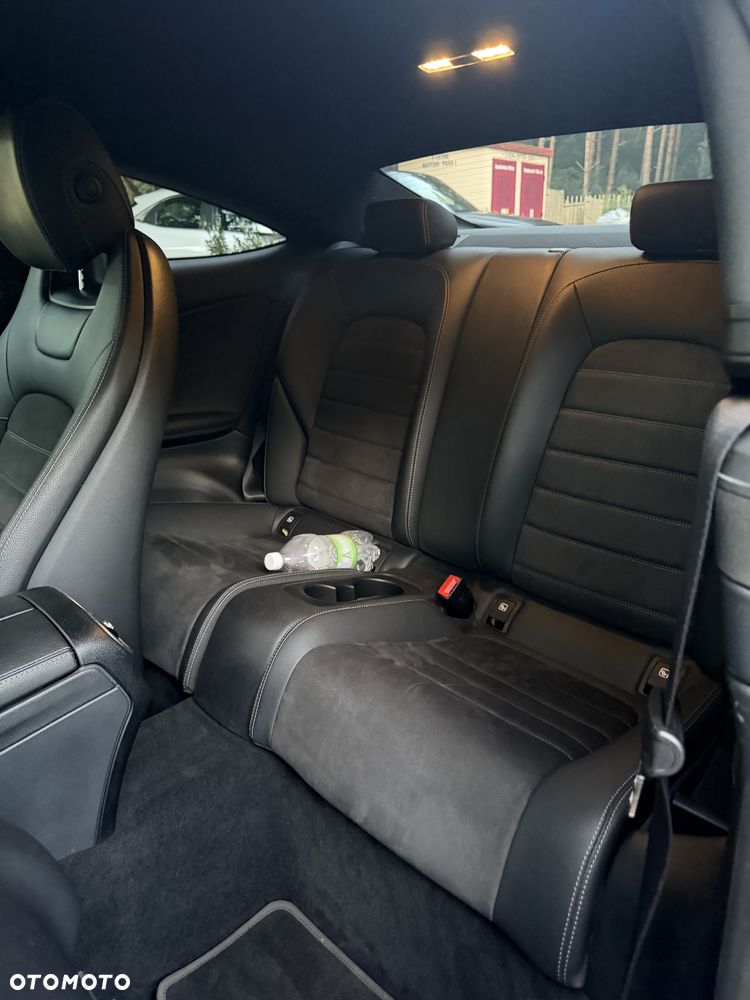 Mercedes-Benz Klasa C 200 4MATIC 9G-TRONIC - 12