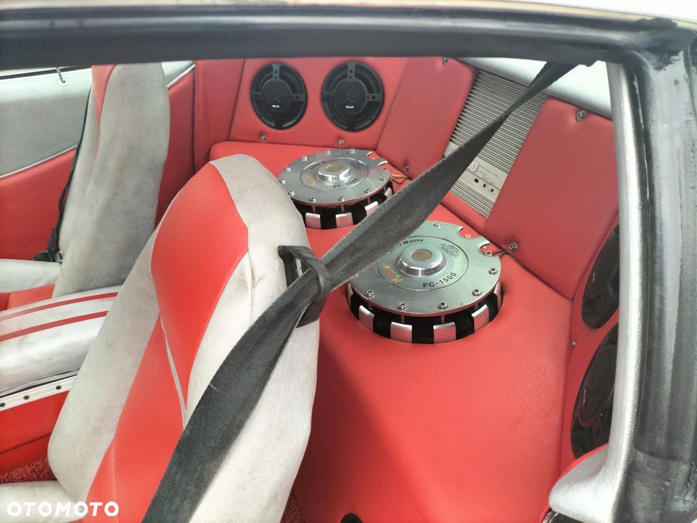 Chevrolet Camaro - 12