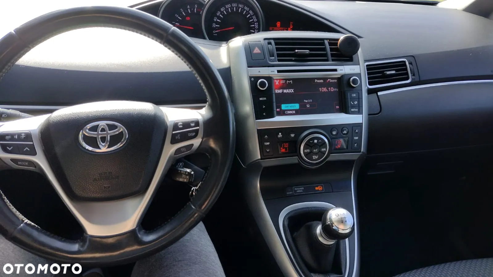 Toyota Verso 2.0 D-4D 5-Sitzer - 7